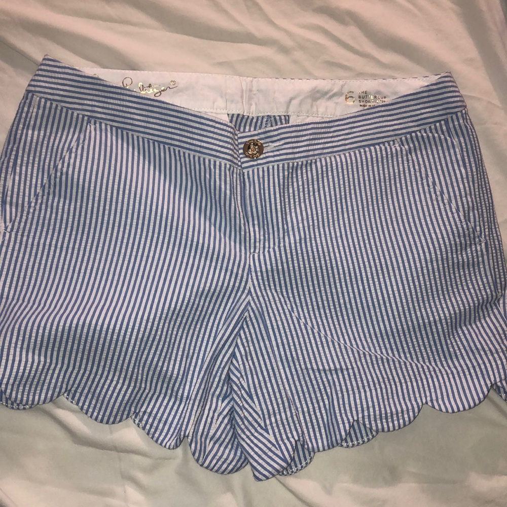 Buttercup shorts in seersucker blue